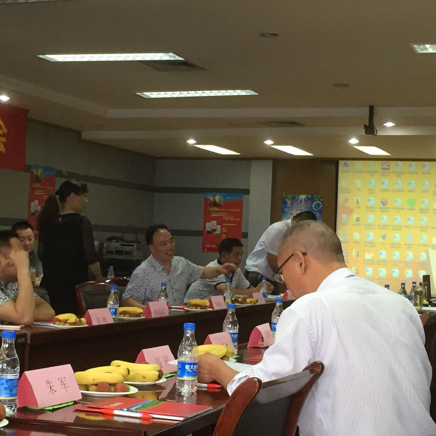 紅四方復合肥經(jīng)銷商徐標講話