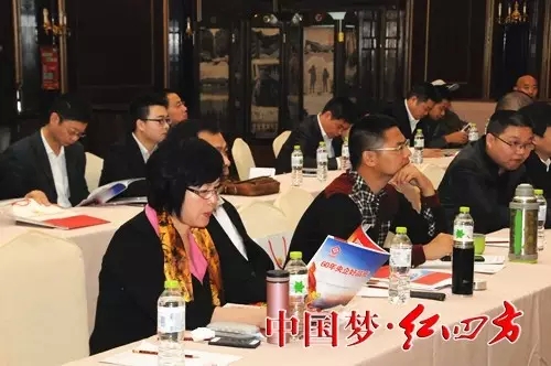積極探索農資網絡營銷工作，推動線下傳統渠道和線上網絡渠道的整合。